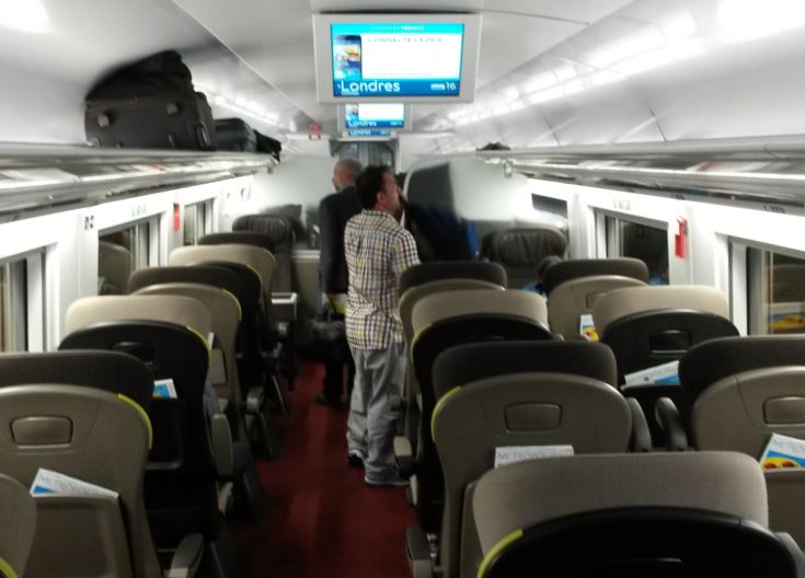 [Eurostar]The new Eurostar e320 trains have higher ceilings with wider and stronger overhead luggage racks than the e300 trains to support larger items of luggage